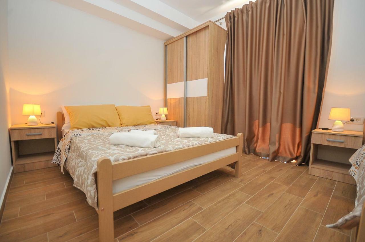 Apartmani Vitic Bar Εξωτερικό φωτογραφία